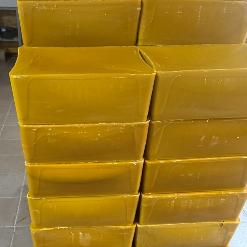 resources of 100% Natural Beeswax Blocks exporters